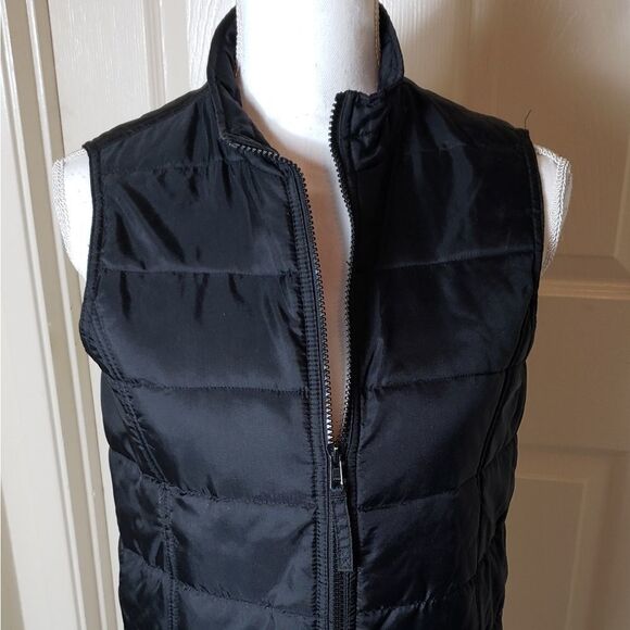 Puffy black vest - Picture 1 of 5
